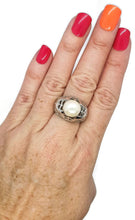 Load image into Gallery viewer, Pearl Ring, 925 Sterling Silver, White Lustre, Matte Silver &amp; Highly polished Silver, size 7 1/2 - GemzAustralia 