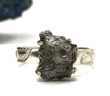 Load image into Gallery viewer, Raw Meteorite Ring, Size 8, Sterling Silver, Metallic Grey Gem, 4 prong, Campo del Cielo - GemzAustralia 