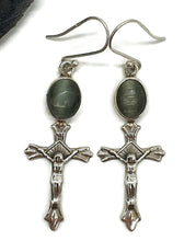 Load image into Gallery viewer, Cat's Eye Cross Earrings, Sterling Silver, Lehsuniya Gemstone, Cabochon stone, Oval Shape - GemzAustralia 
