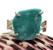Load image into Gallery viewer, Kingman Turquoise Ring, Size R, December Birthstone, Sterling Silver, Blue Gemstone - GemzAustralia 