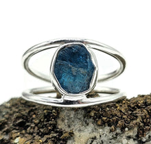 Load image into Gallery viewer, Neon Blue Apatite Ring, Size R 1/2, Sterling Silver, Raw Gemstone, Rough Blue Apatite - GemzAustralia 