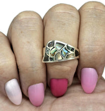 Load image into Gallery viewer, Paua Shell Ring, 925 Sterling Silver, Green &amp; Blue Shell, Size P, Abalone Ring - GemzAustralia 