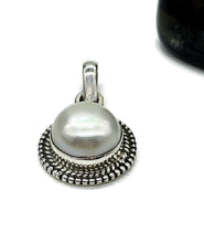Load image into Gallery viewer, Freshwater Baroque Pearl Pendant, Sterling Silver, Irregular Pearl Pendant - GemzAustralia 