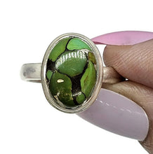 Load image into Gallery viewer, Green Turquoise Ring, Size R 1/2, Sterling Silver, Oval Shaped, Copper Mojave Turquoise - GemzAustralia 