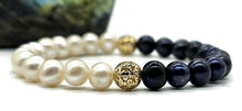 Load image into Gallery viewer, Black &amp; White Pearl Bracelet, Freshwater Pearls, Elasticised, June Birthstone - GemzAustralia 
