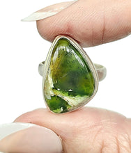Load image into Gallery viewer, Green Chrome Chalcedony Ring, Size 7, Sterling Silver, Matorolite Gemstone, Higher Purpose Gem, Cancer &amp; Sagittarius