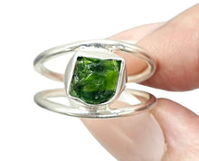 Load image into Gallery viewer, Rough Chrome Diopside Ring, Size 8, Siberian Emerald, Sterling Silver, Double Band, Holds Mysteries of the Universe