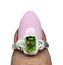 Load image into Gallery viewer, Emerald Faceted Peridot Ring, Size 6.75, Sterling Silver, Protection Stone, Visionary Gem, August Birthstone - GemzAustralia 