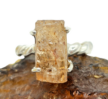 Load image into Gallery viewer, Rough Imperial Topaz Ring, Size 8, Sterling Silver, Raw Gemstone, Twisted Band, Rectangle Design, Manifestation Stone, Solar Plexus Chakra - GemzAustralia 