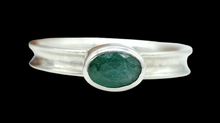 Load image into Gallery viewer, Emerald Ring, Size Q, Sterling Silver, Side Set Oval, May Birthstone, Genuine Gemstone, Stone of Inspiration - GemzAustralia 
