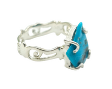 Load image into Gallery viewer, Kingman Turquoise Ring, Size 7.25, Sterling Silver, December Birthstone, Blue Turquoise, Protection Stone - GemzAustralia 
