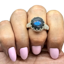 Load image into Gallery viewer, Labradorite Ring, Size 8, Sterling Silver, Round Cabochon Design, Blue Labradorite, Magic Stone - GemzAustralia 