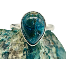 Load image into Gallery viewer, Chrysocolla Ring, Size S, Sterling Silver, Pear Shaped, Turquoise Blue Gem, Communication Stone, Serenity Stone - GemzAustralia 
