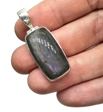 Load image into Gallery viewer, Rectangle Purple Labradorite Pendant, Sterling Silver, Magical Gem, Trust Stone, Mystical Gemstone, Third eye chakra - GemzAustralia 