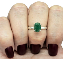 Load image into Gallery viewer, Genuine Emerald Ring, May Birthstone, Size O, Sterling Silver, Natural Gemstone, Inspiration Stone, Action Stone - GemzAustralia 