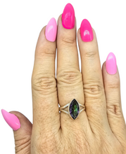 Load image into Gallery viewer, 5 carat Mystic Topaz Ring, Marquise Shape, Size 7 3/4, Sterling Silver, Purple / Green Gemstone, Fire Topaz, Rainbow Topaz - GemzAustralia 