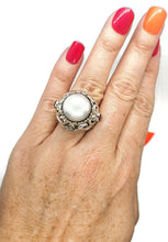 Load image into Gallery viewer, Mabe Pearl &amp; Garnet Ring, 925 Sterling Silver, Size 7.25, Vintage Style, Filigree Heart - GemzAustralia 