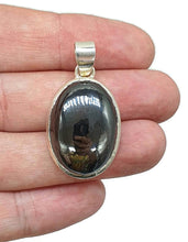 Load image into Gallery viewer, Hematite Pendant, Sterling Silver, Oval Shaped, Iron Oxide Crystal - GemzAustralia 