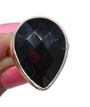 Load image into Gallery viewer, Black Onyx Ring, Size 7, Sterling Silver, Leo Zodiac Stone - GemzAustralia 