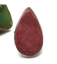 Load image into Gallery viewer, Thulite Ring, size 9, Sterling Silver, Vibrant Pink Gemstone - GemzAustralia 
